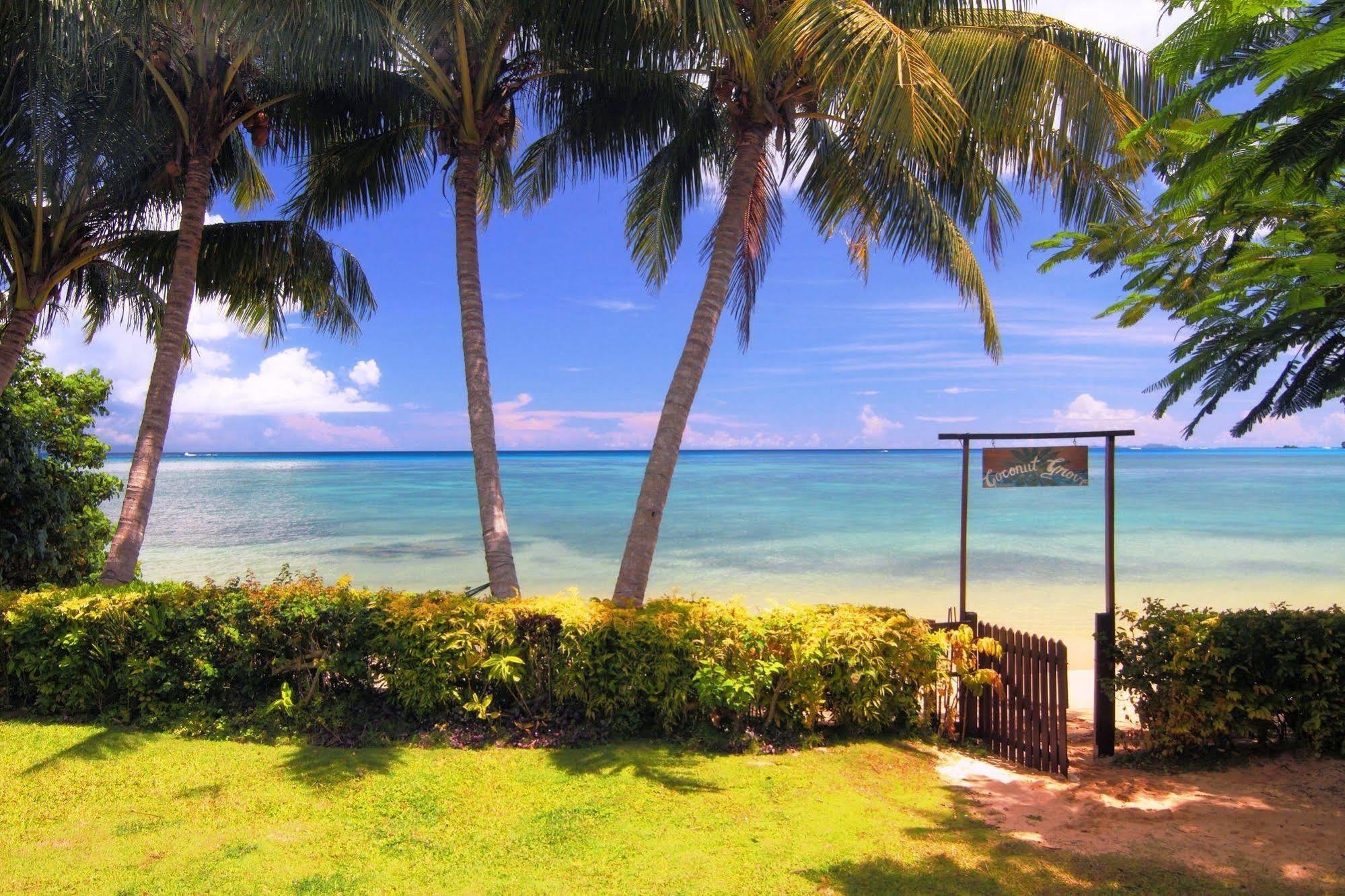 Coconut Grove Beachfront Cottages Matei Exterior photo